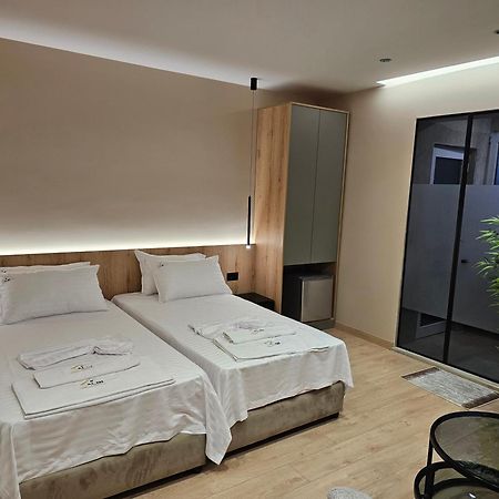 Albi Apartment Tirana Eksteriør billede