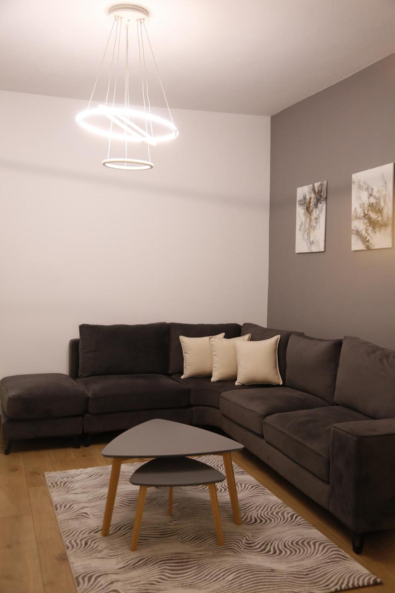Albi Apartment Tirana Eksteriør billede
